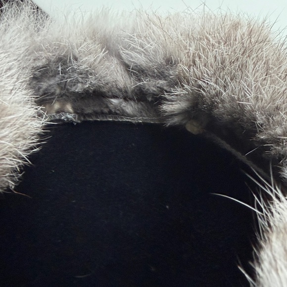 Tatoosh Size 37 Rubber Boots with Gray Rabbit Fur - Picture 7 of 7